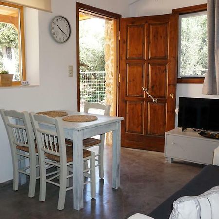Studio Panagiota - Oasis Holiday Houses كوكينوس بيرغوس المظهر الخارجي الصورة