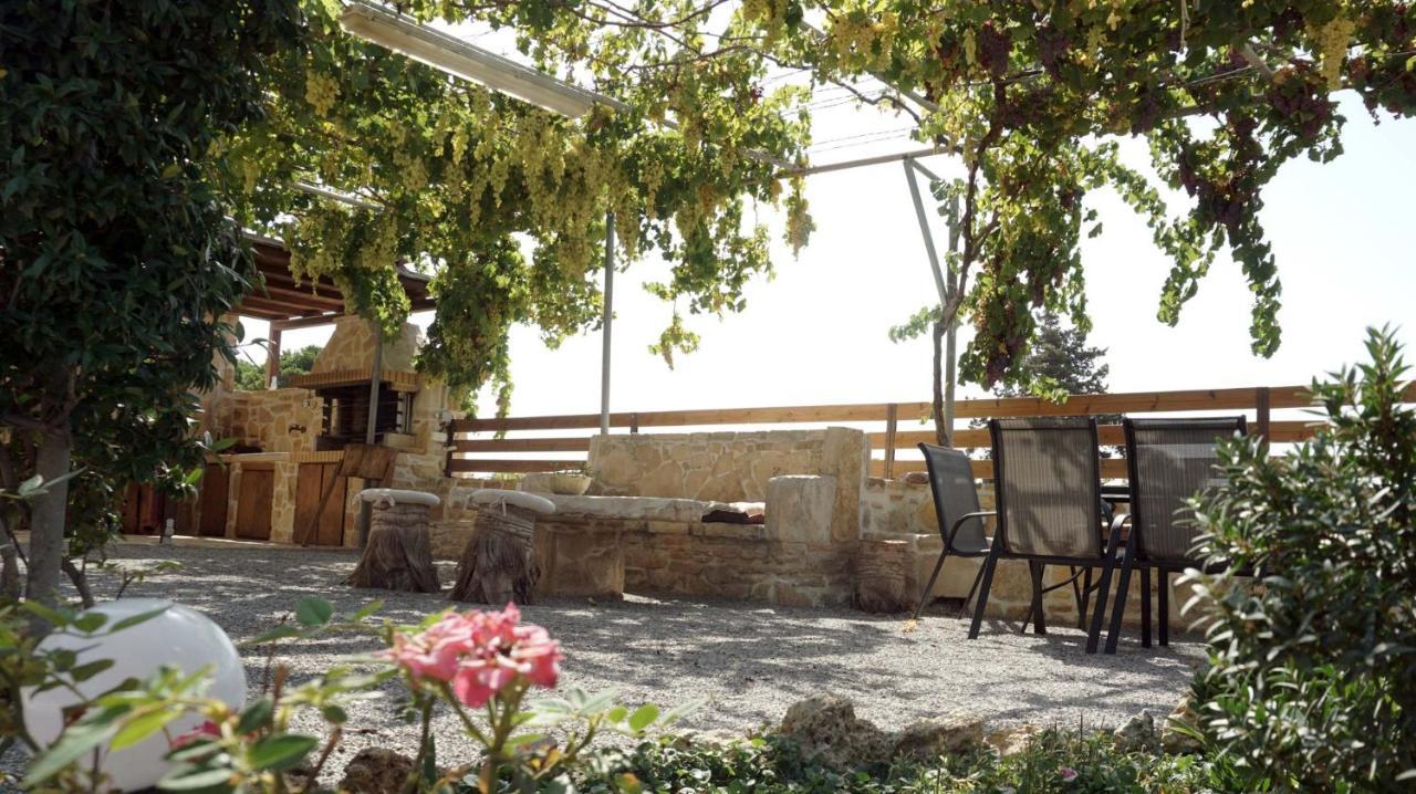 Studio Panagiota - Oasis Holiday Houses كوكينوس بيرغوس المظهر الخارجي الصورة