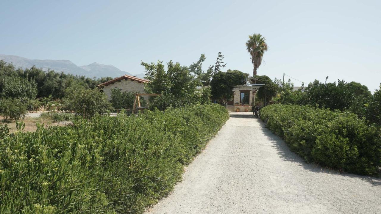 Studio Panagiota - Oasis Holiday Houses كوكينوس بيرغوس المظهر الخارجي الصورة